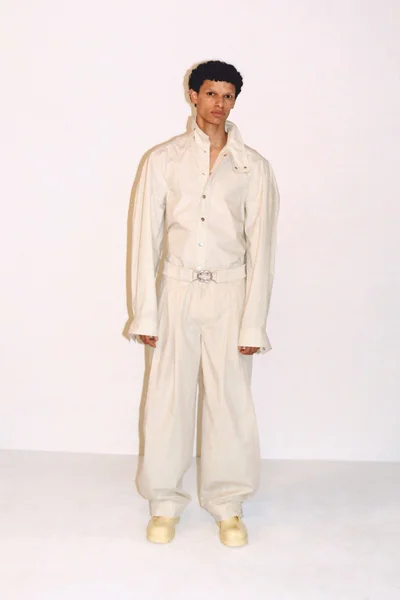 Look 39